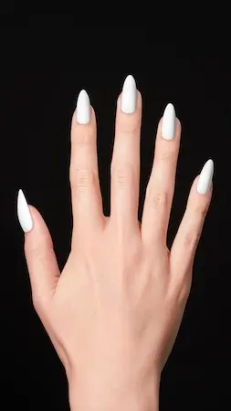 454222_CND-2025-SHELLAC-VIVID-Solid-Color-WHITE-GLOVES-3000x5333px.webp